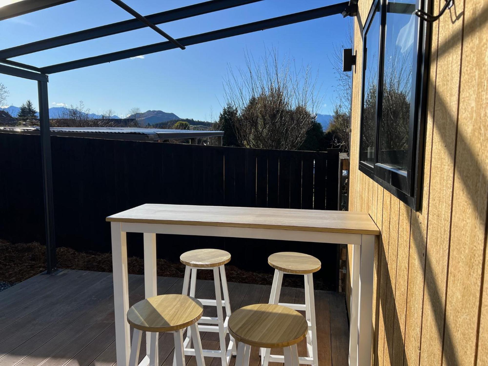 Mountain Cabin - Central, Cosy And Cute With Views ワナカ エクステリア 写真